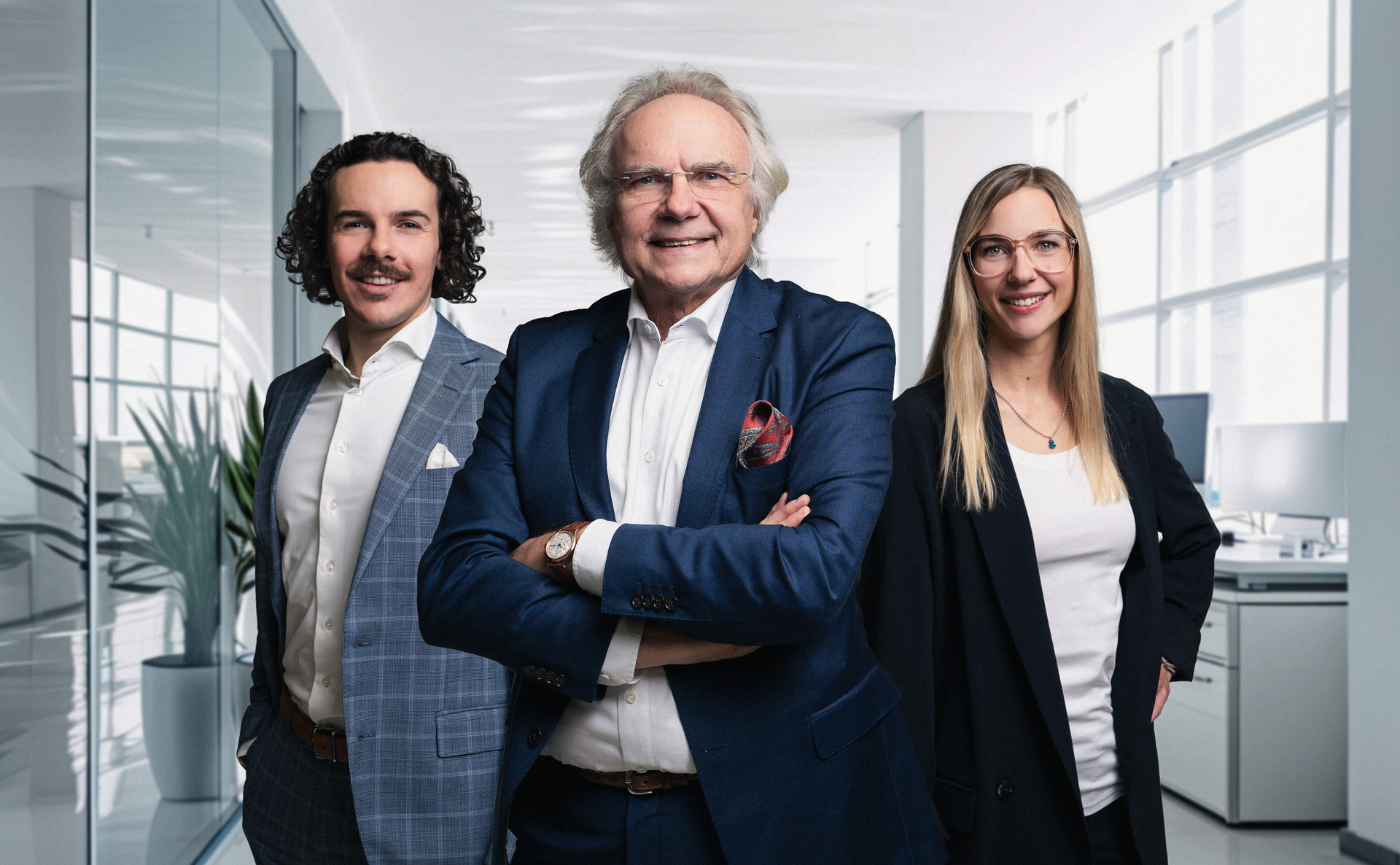 Geschäftsführung und Inhaberteam von LVL technologies in den Firmenräumen